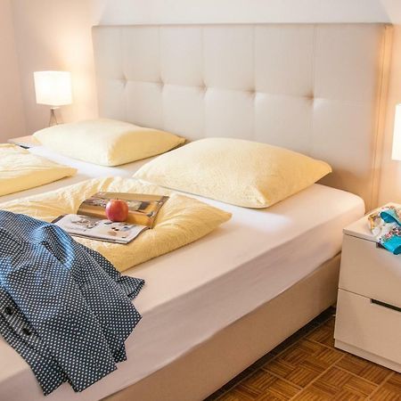 Gardenmaisonette Малчезине Екстериор снимка